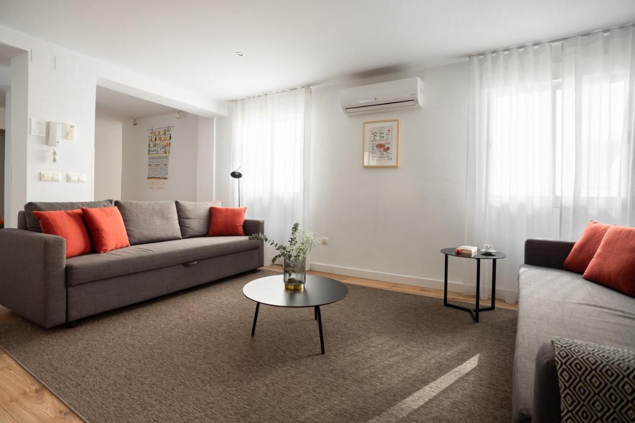 Aspasios Calle Mayor Appartement *